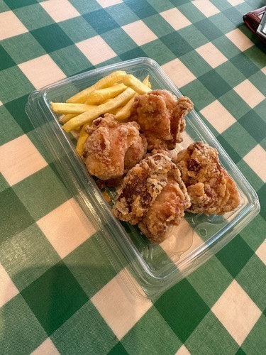 ゲンコツ唐揚げ弁当